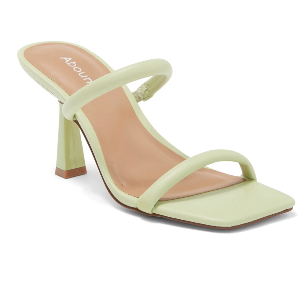 Abound lime green heels / sandals